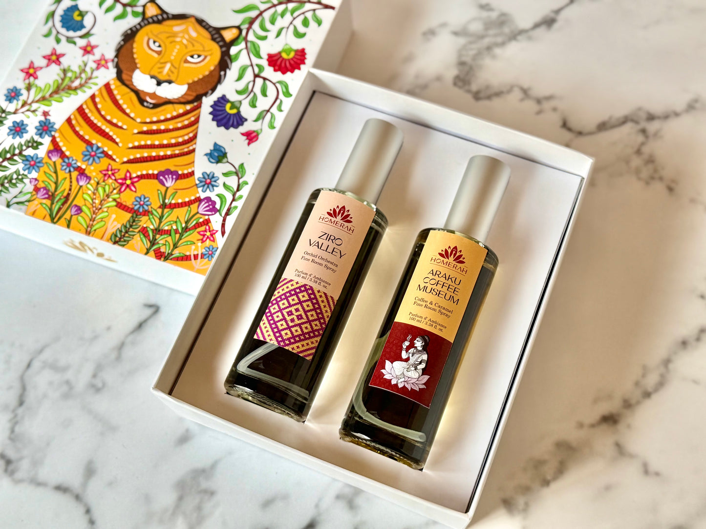 Homerah Valley Collection In Gond Tiger Gift Box - Set of 2 Fine Room Parfums - ZIRO VALLEY (Orchid Orchestra) x1, ARAKU COFFEE MUSEUM (Coffee & Caramel) x1