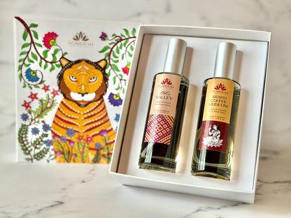 Homerah Valley Collection In Gond Tiger Gift Box - Set of 2 Fine Room Parfums - ZIRO VALLEY (Orchid Orchestra) x1, ARAKU COFFEE MUSEUM (Coffee & Caramel) x1
